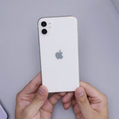 スマホケースを付けないとどうなる？デメリットからの注意点を紹介